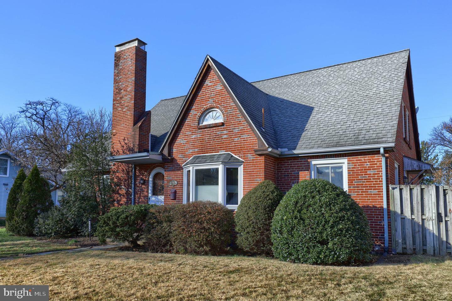 Property Photo: 3010 Dickinson Avenue PA 17011