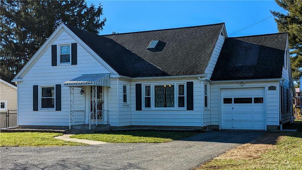 Property Photo: 1216 Tatamy Road PA 18045