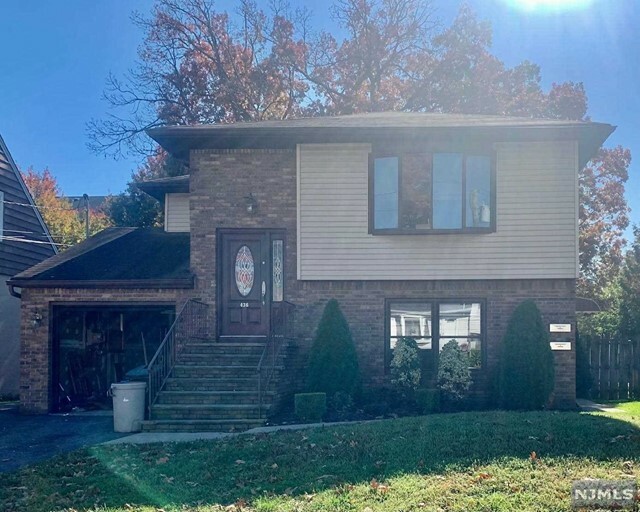 Property Photo:  436 Dewey Avenue  NJ 07663 