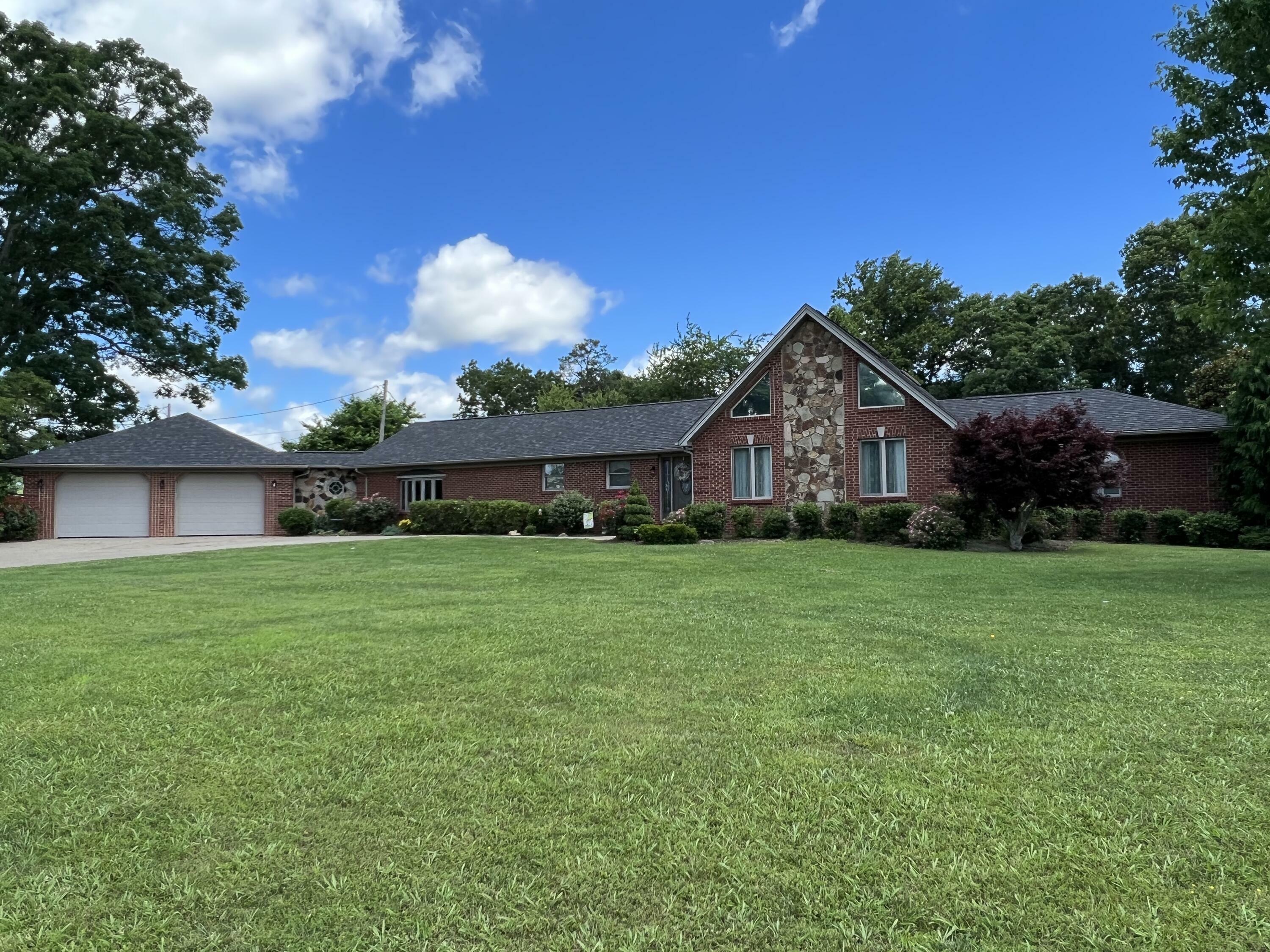 Property Photo:  890 County Farm Road  KY 40741 