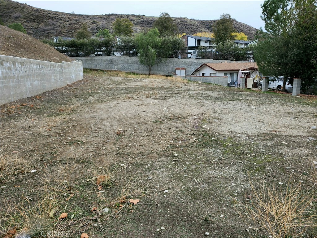 Property Photo:  17688 Scherzinger Lane  CA 91387 