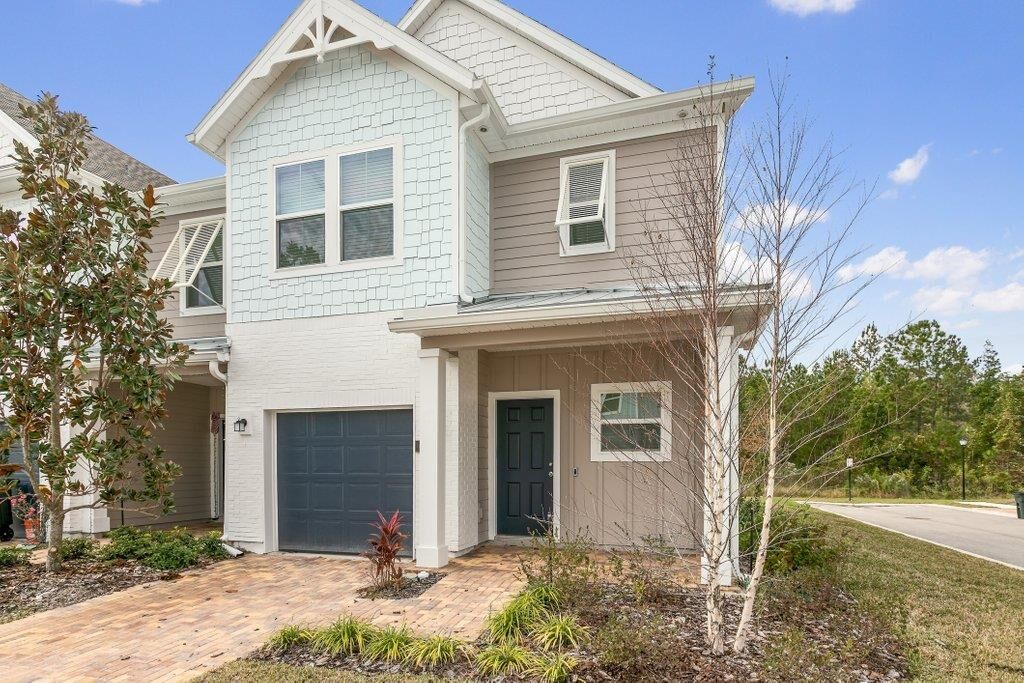 Property Photo: 16 Yeti Ct FL 32092