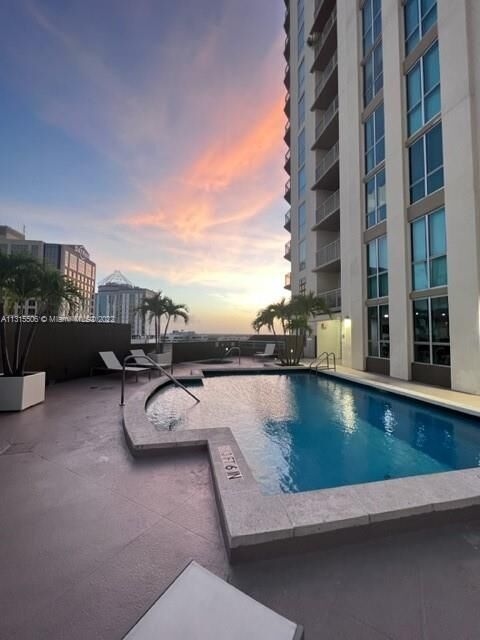 Property Photo: 9066 SW 73rd Ct 202 FL 33156