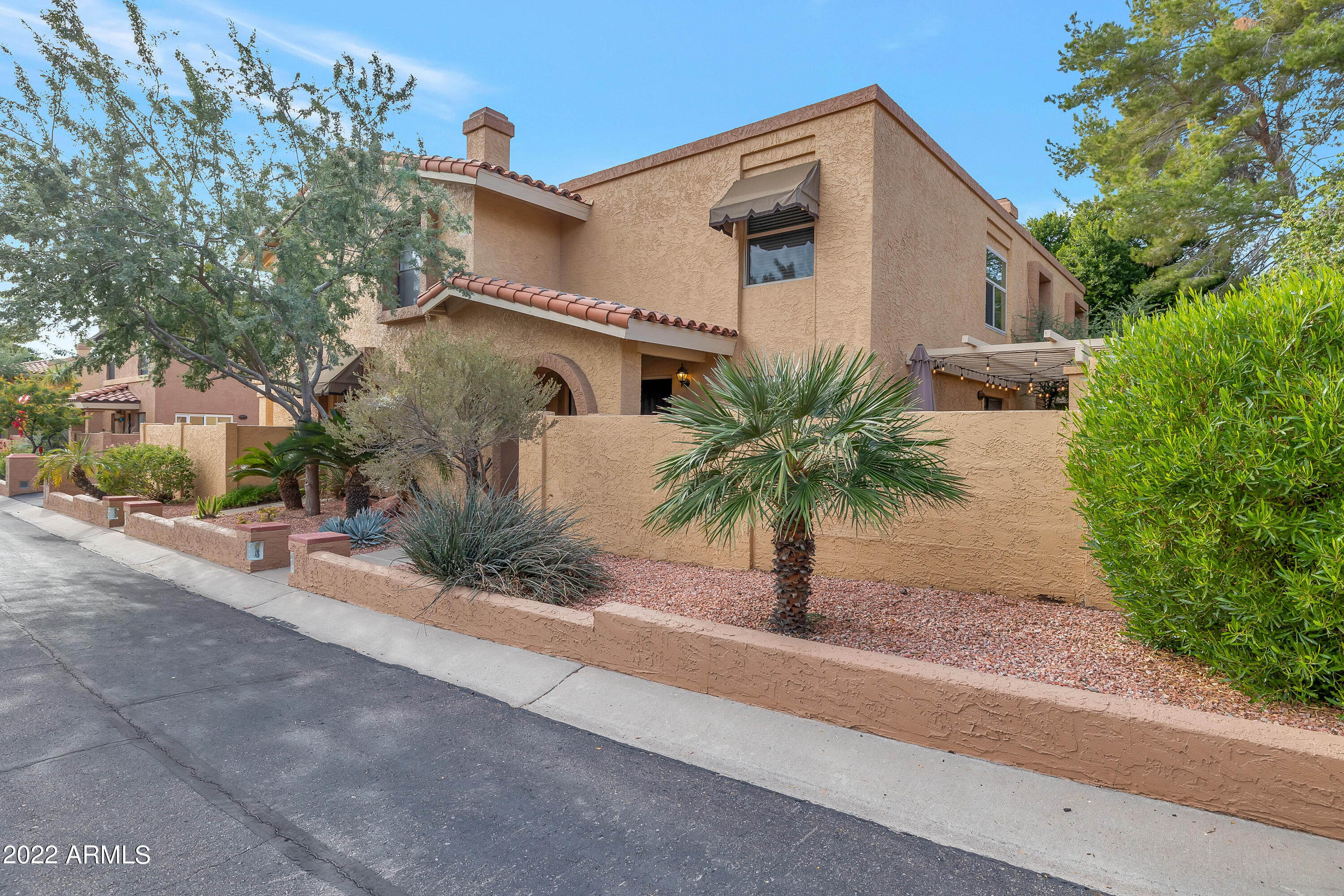 Property Photo:  10426 N 11th Street 2  AZ 85020 