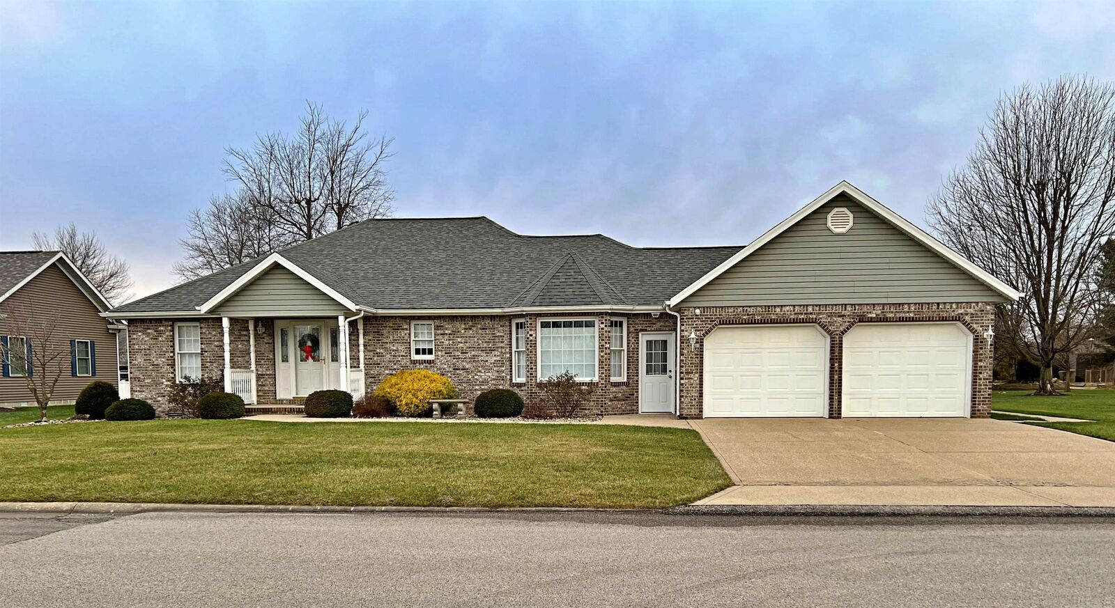 Property Photo:  280 Meadow Lane  IN 47441 