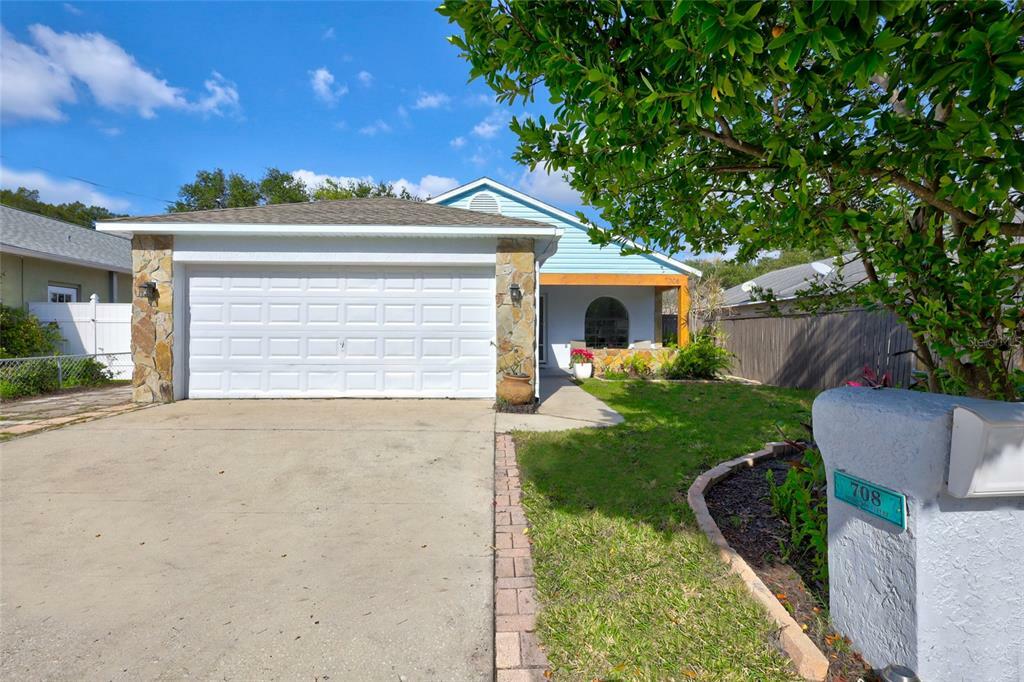 Property Photo:  708 Nicholson Street  FL 33755 