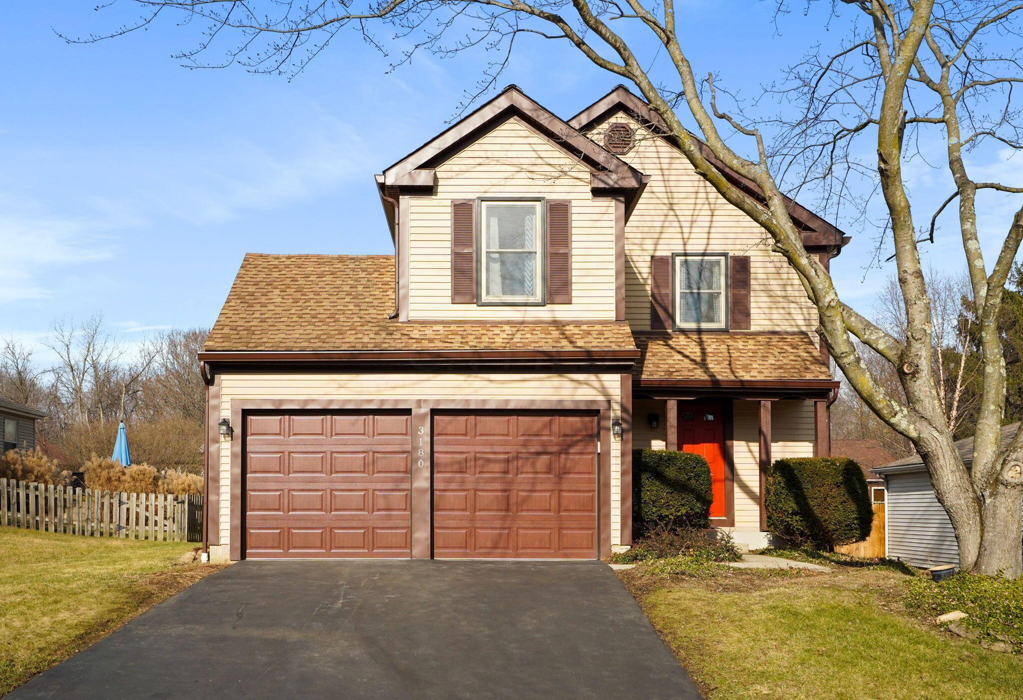 Property Photo: 3180 Bowdoin Circle OH 43204