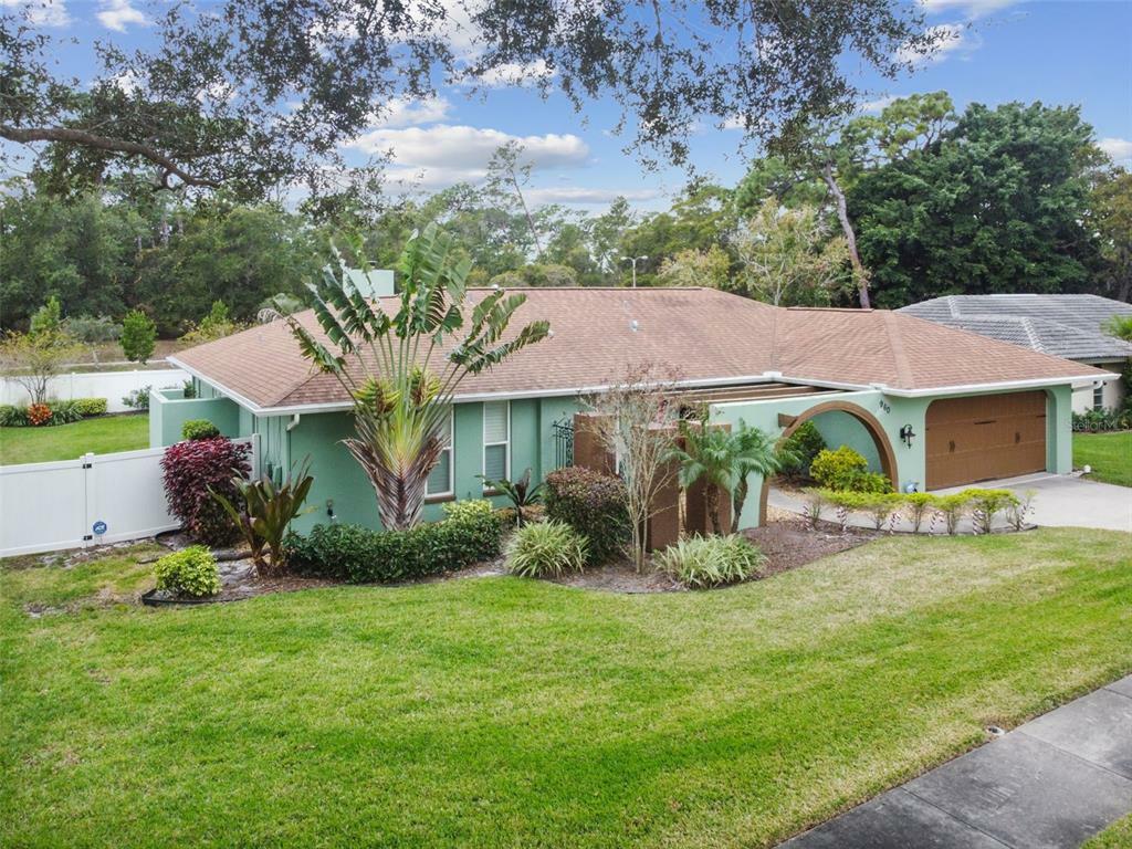 Property Photo:  960 Rolling Hills Drive  FL 34683 