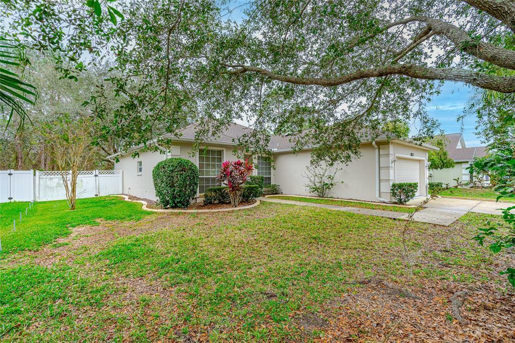 Property Photo:  1822 Forest Preserve Boulevard  FL 32128 