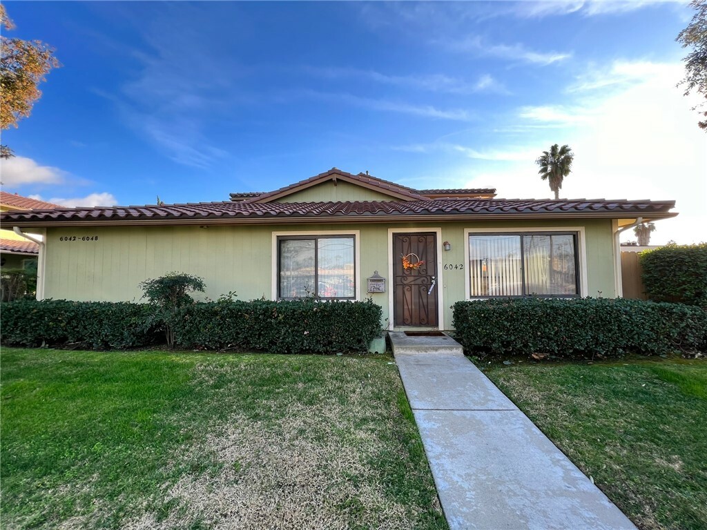 Property Photo:  6042 Orange Avenue  CA 90630 