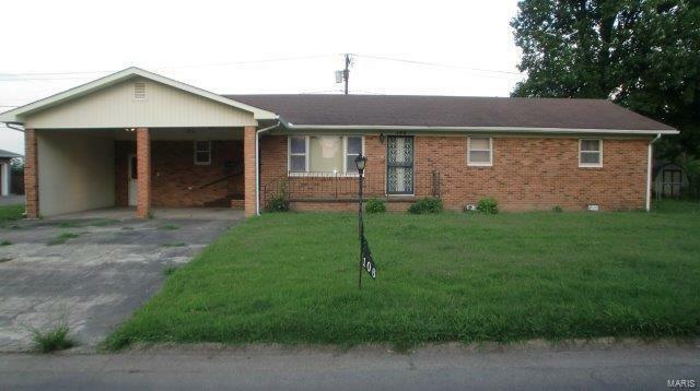 Property Photo:  106 South Gilmore Street  MO 63834 