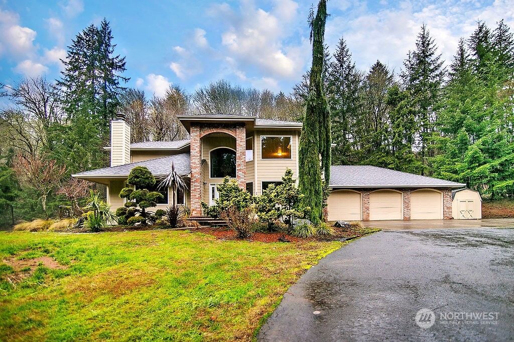 Property Photo:  409 Twin Lakes Drive  WA 98632 