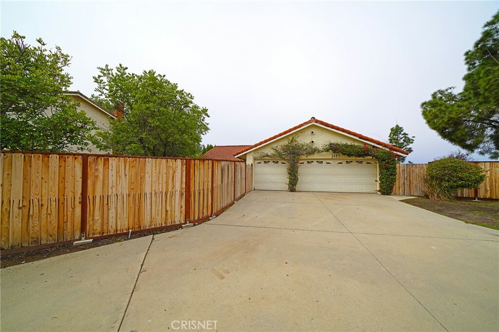 Property Photo:  1453 Mabrey Court  CA 91360 