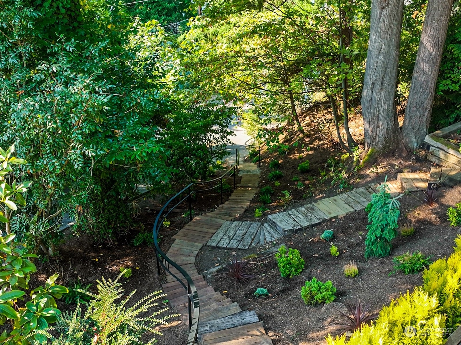 Property Photo: 16006 Inglewood Road NE WA 98028