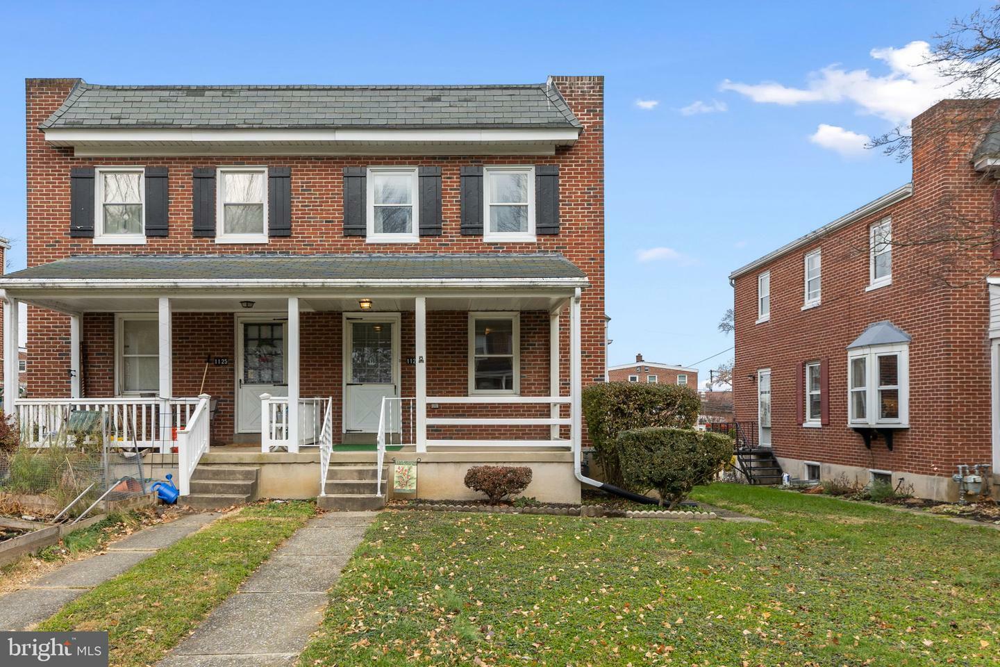 Property Photo:  1127 Jamaica Road  PA 17602 