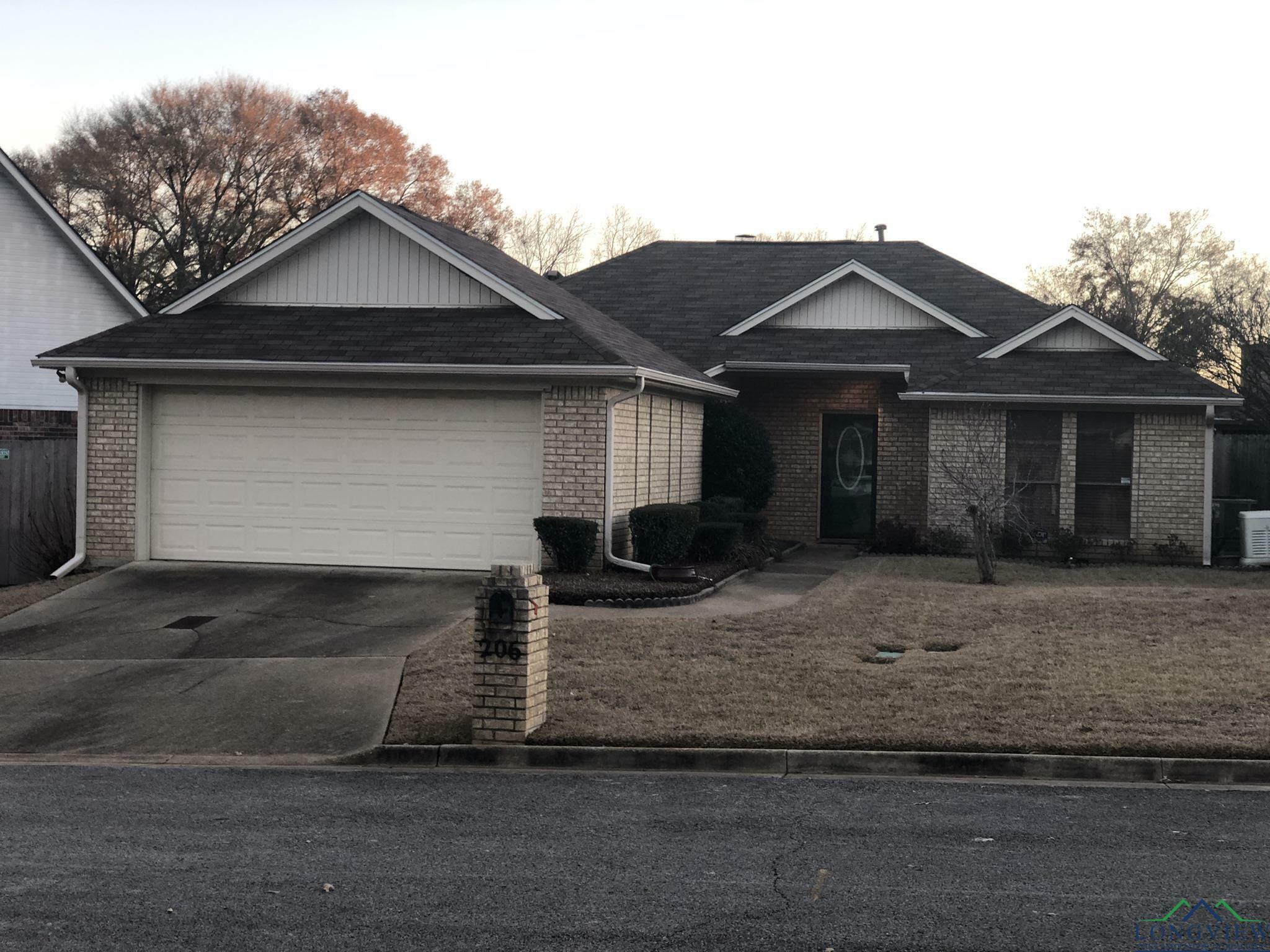 Property Photo:  206 Woodcreek Drive  TX 75605 