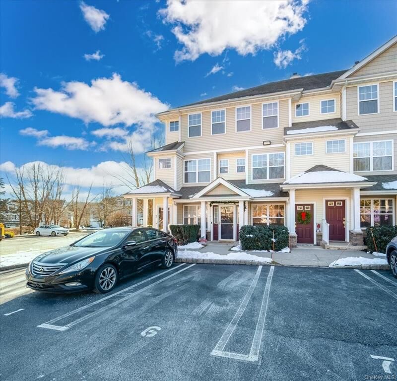 Property Photo:  25 Fairways Drive 5  NY 10940 