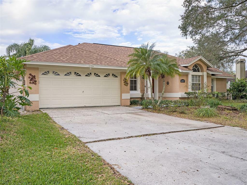 Property Photo: 6537 Steeplechase Drive FL 33625