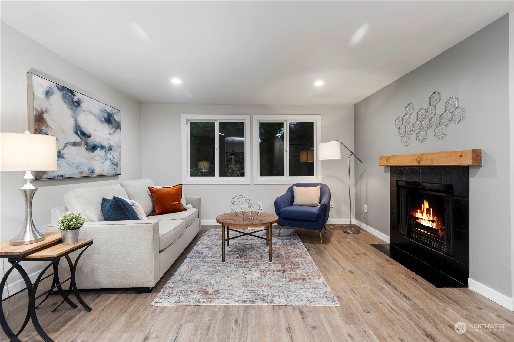 Property Photo:  12016 Slater Avenue NE D2  WA 98034 