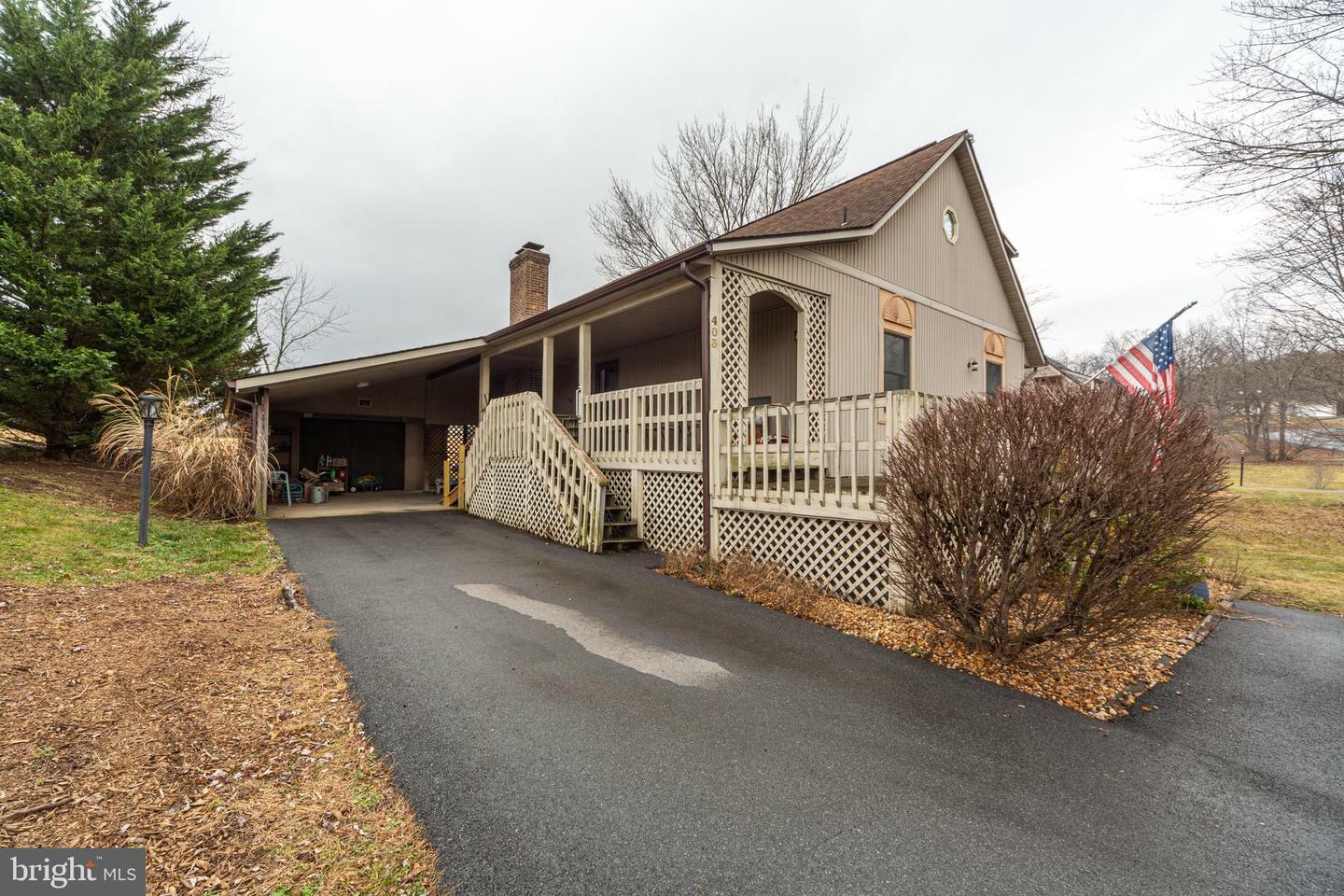 Property Photo:  403 Masters Drive  VA 22625 