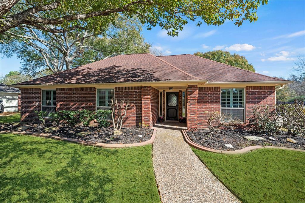 Property Photo: 3242 Canadian Street TX 77493