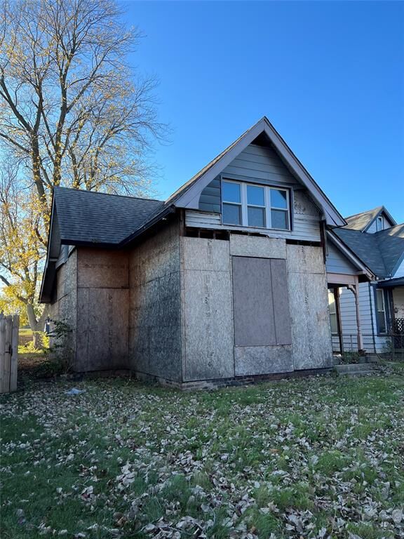 Property Photo:  908 Dawson Street  IN 46203 