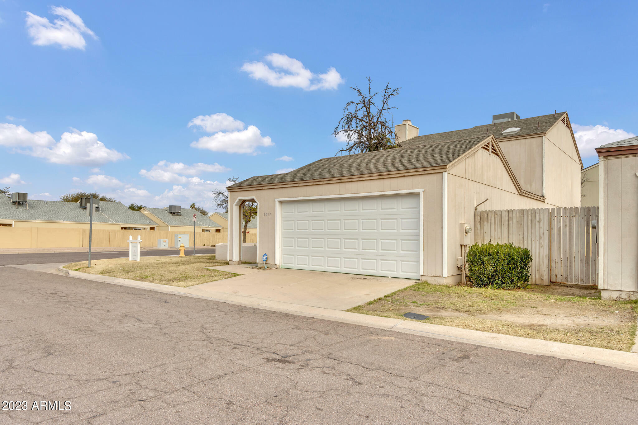 Property Photo:  7017 S 41st Place  AZ 85042 