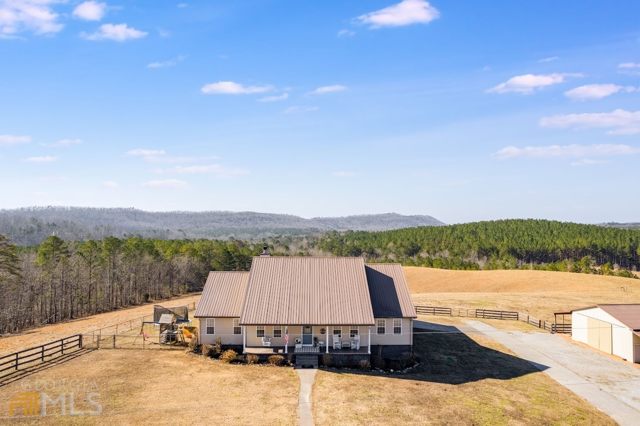 Property Photo: 10642 Fords Valley Road AL 35905