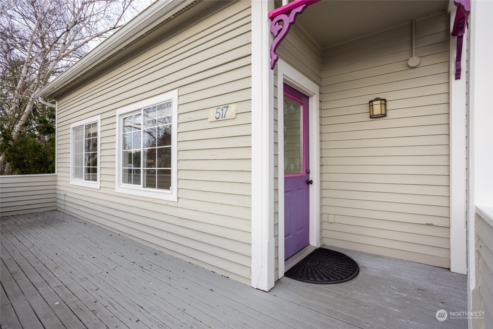 Property Photo:  517 Center Street  WA 98257 