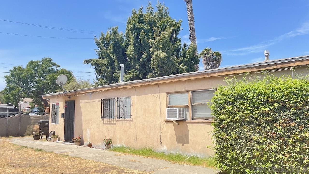 Property Photo:  3281-83 Steel Street  CA 92113 