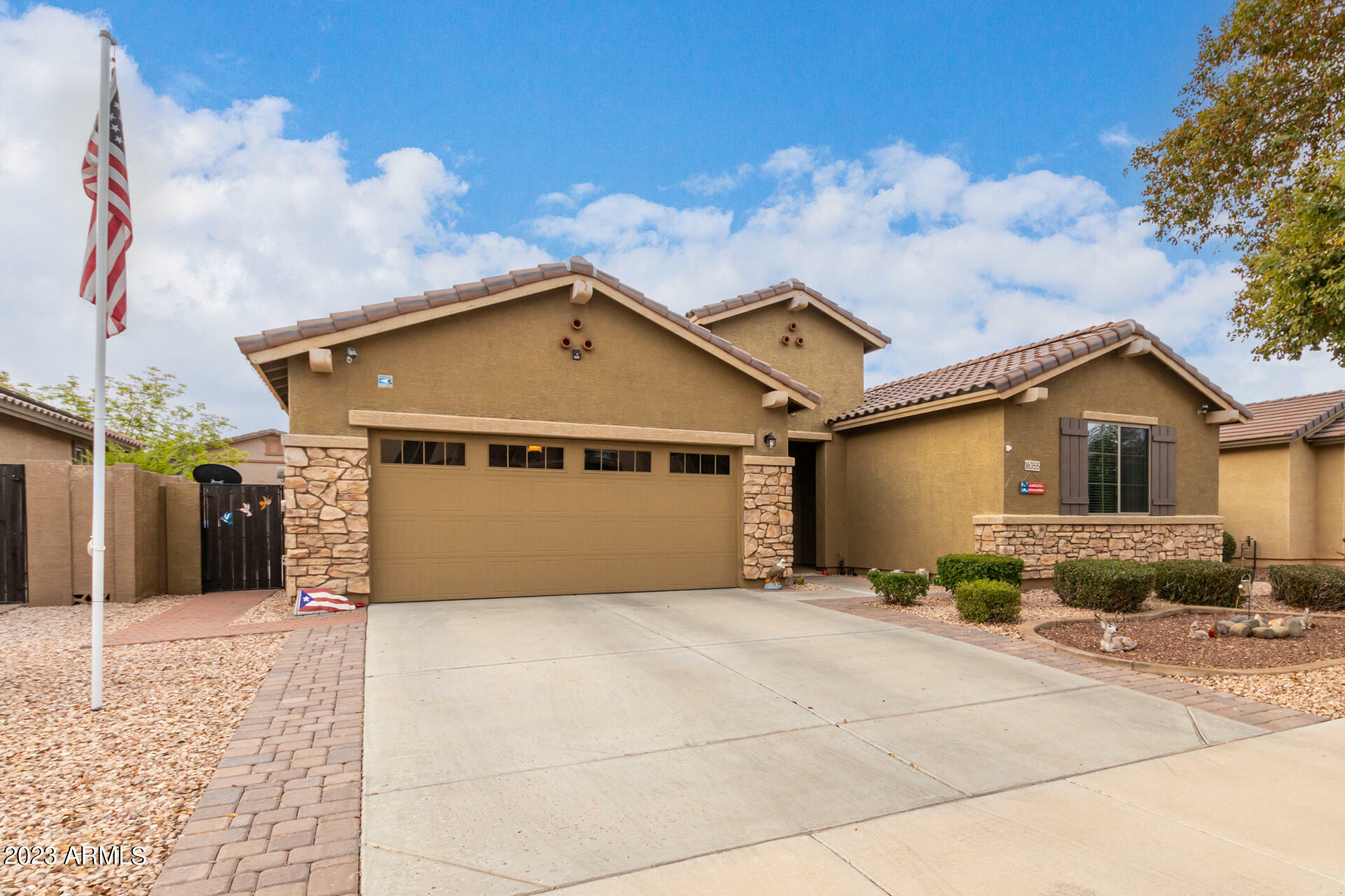 Property Photo:  16355 W Cielo Grande Avenue  AZ 85387 