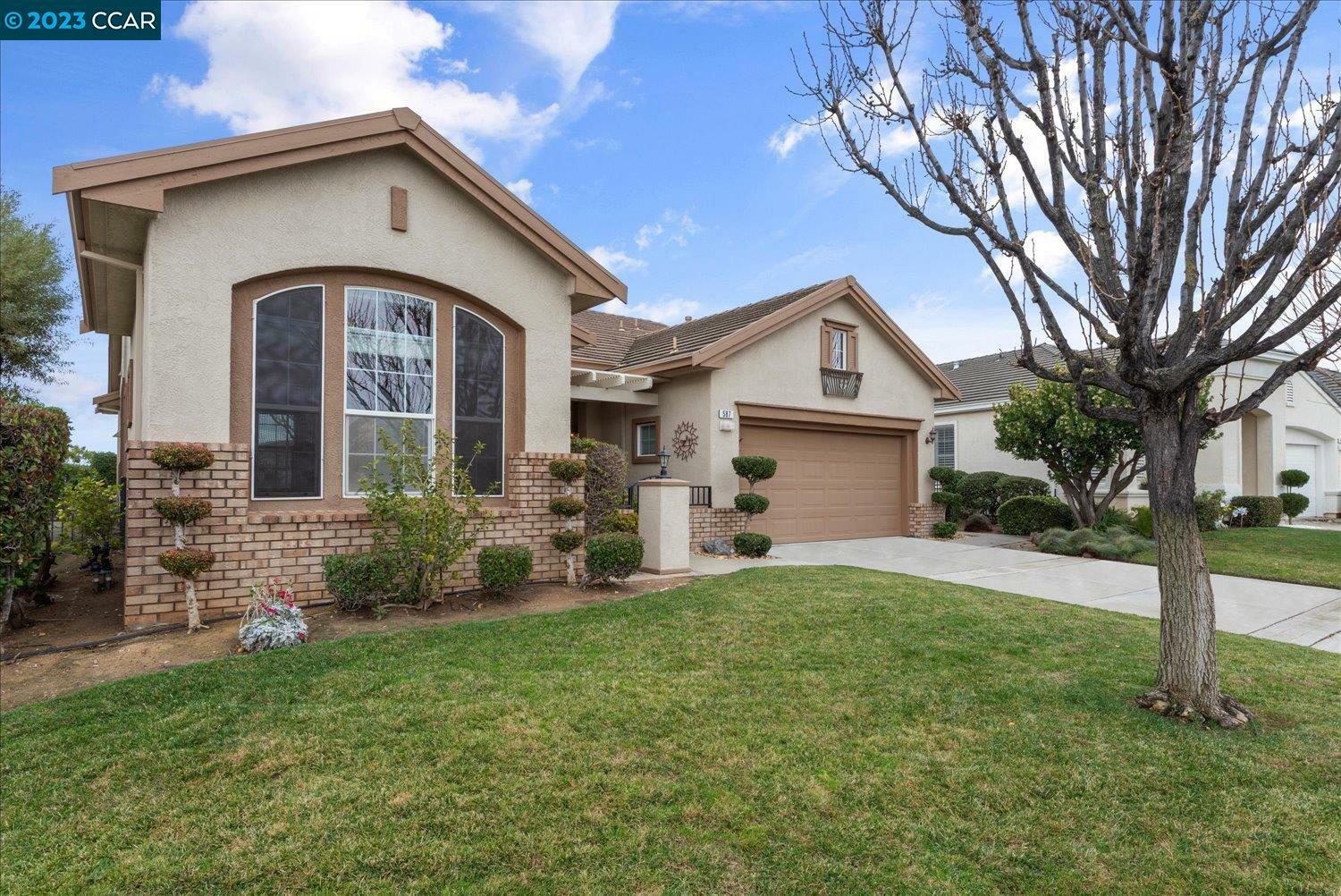 Property Photo:  587 Valmore Place  CA 94513-6909 