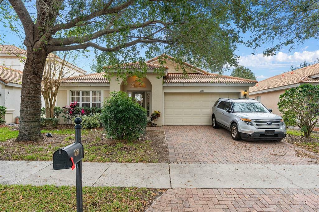 Property Photo:  6061 Froggatt Street  FL 32835 