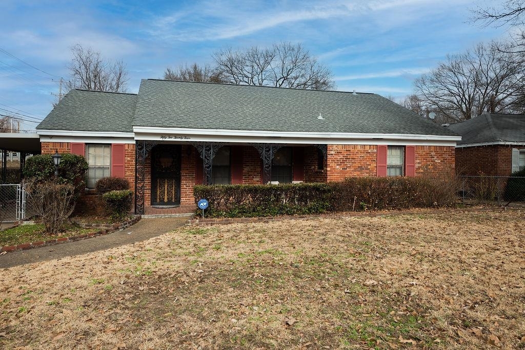 Property Photo:  5224 Mesquite Rd  TN 38120 