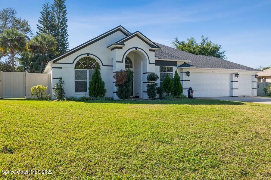 Property Photo: 5145 Winchester Drive FL 32780