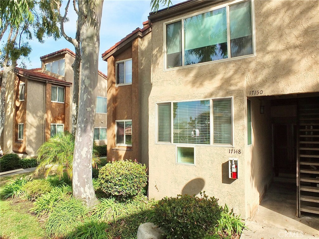Property Photo: 17148 Bluewater Lane 158 CA 92649