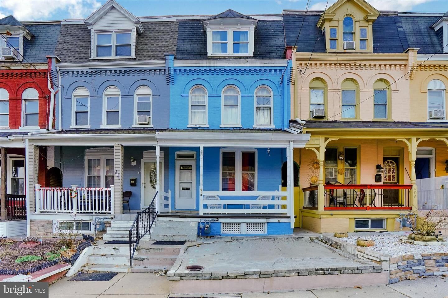 Property Photo: 610 S Prince Street PA 17603