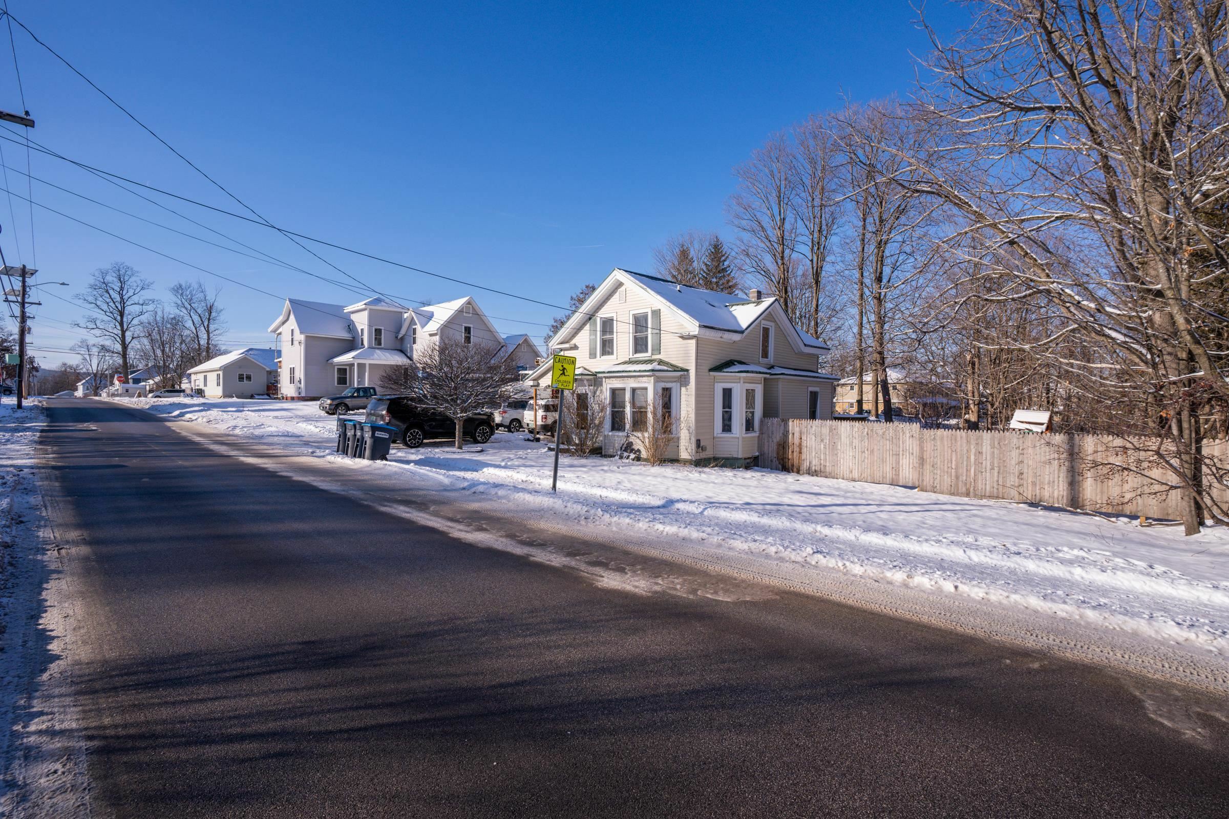 Property Photo:  38 Barlow Street  VT 05478 