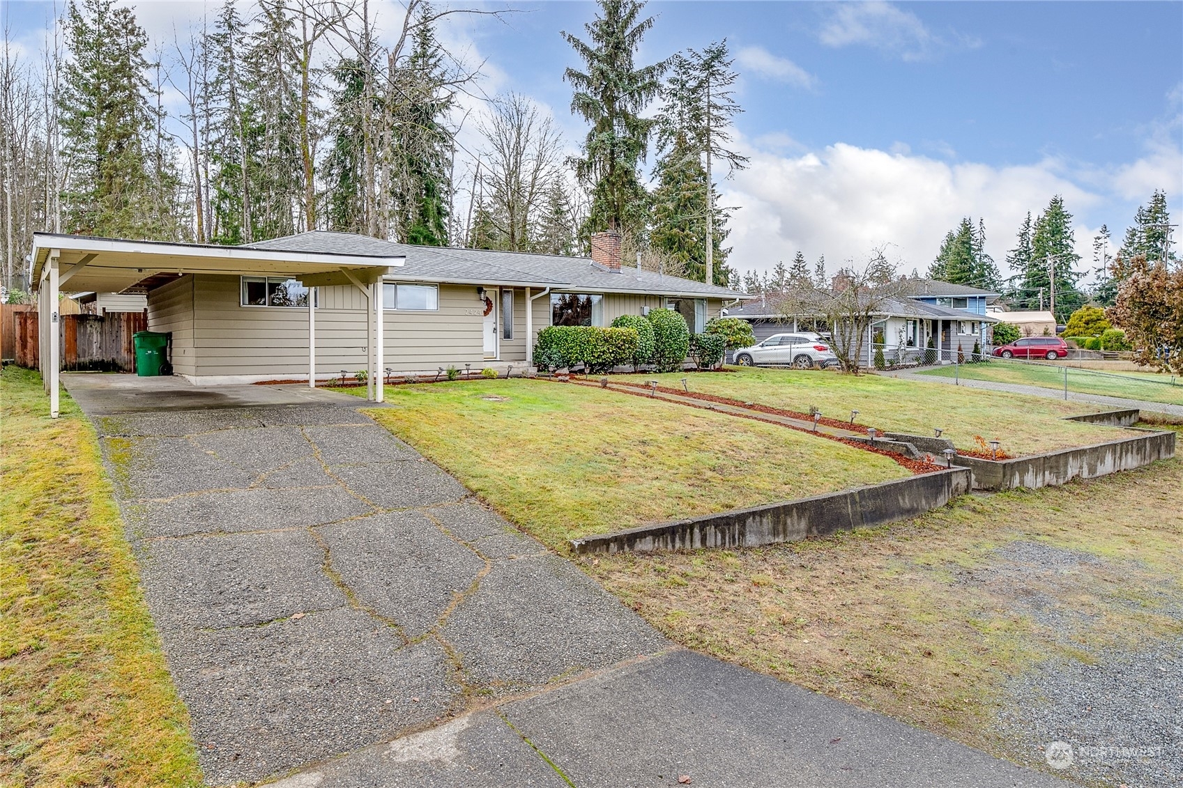 Property Photo:  2424 Whitechuck Drive  WA 98208 