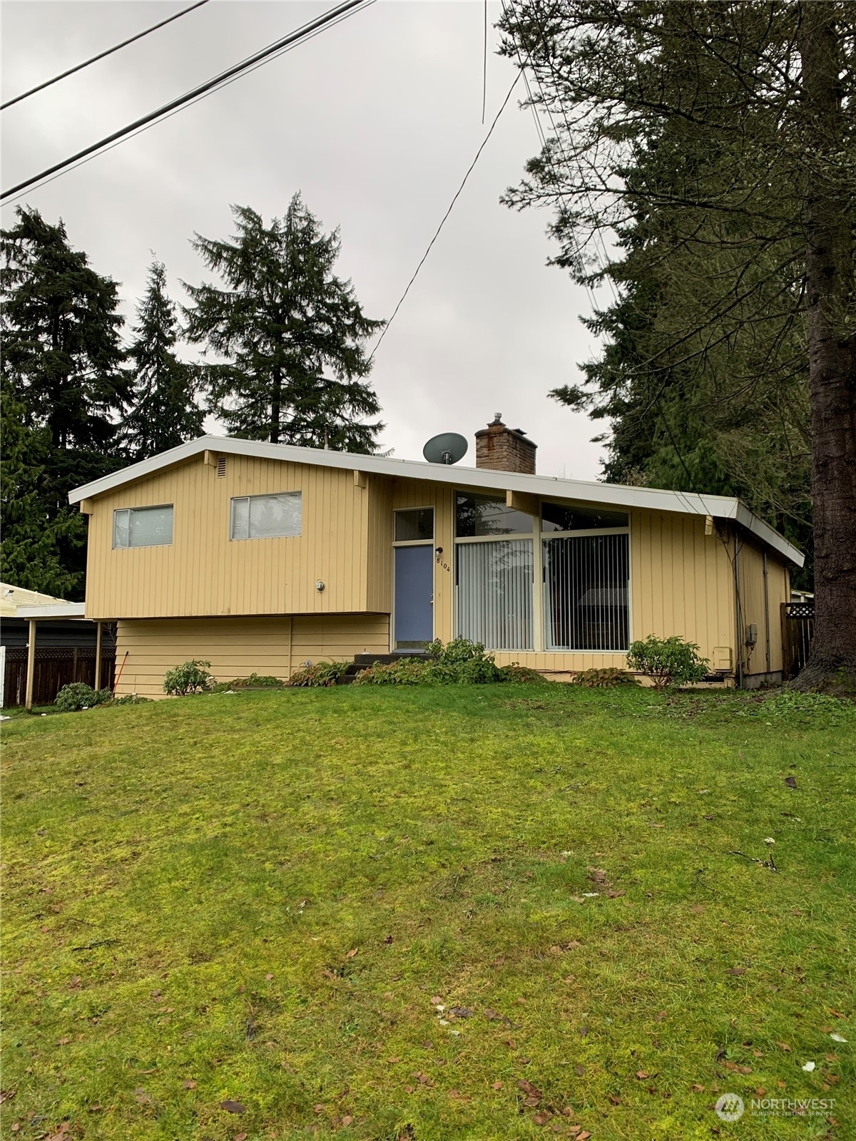 Property Photo:  8104 Sierra Drive  WA 98026 