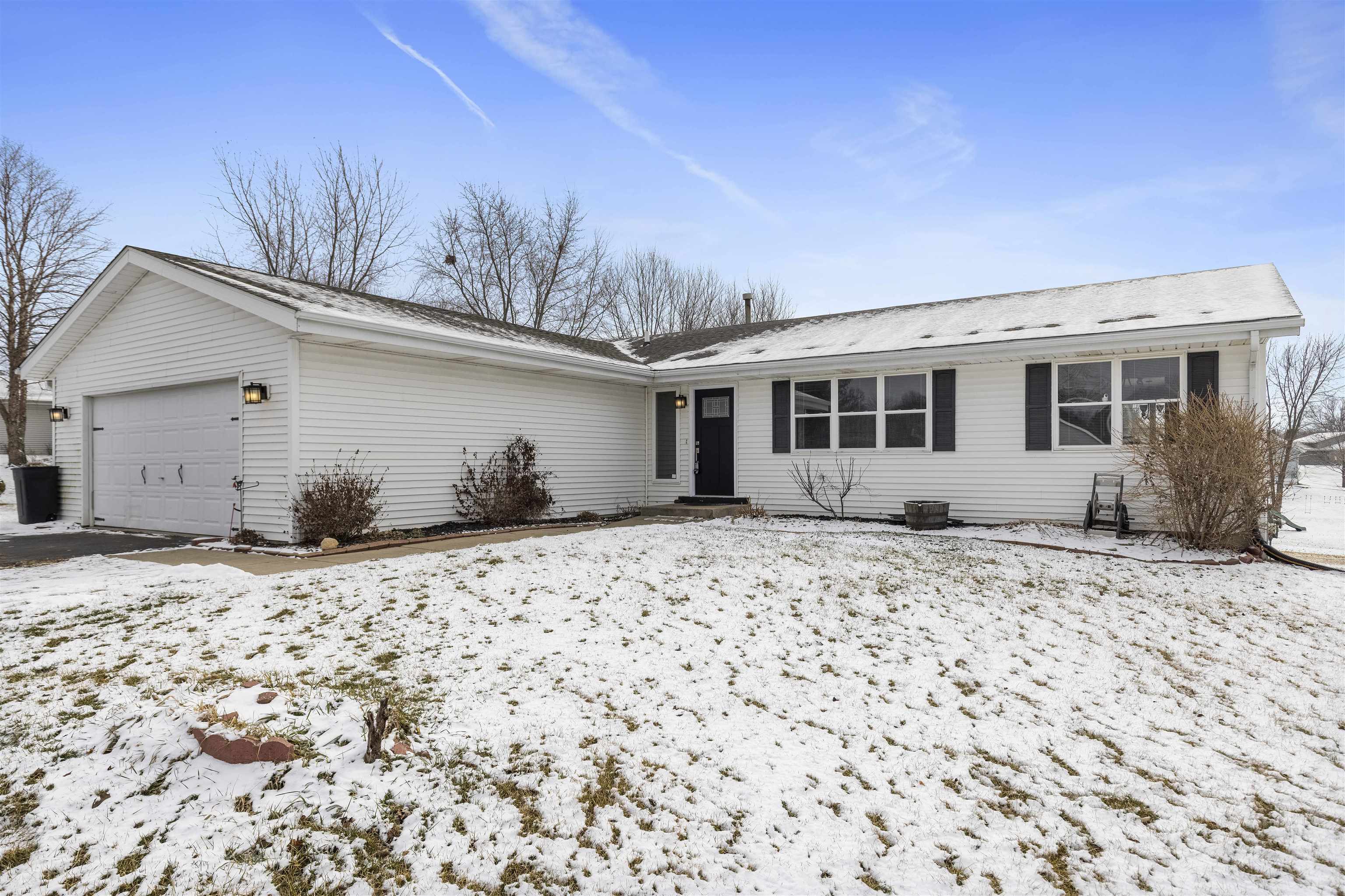 Property Photo:  6673 Sawmill Drive  IL 61073 