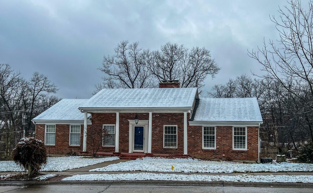 Property Photo:  401 Arbor Dr  MO 65201 