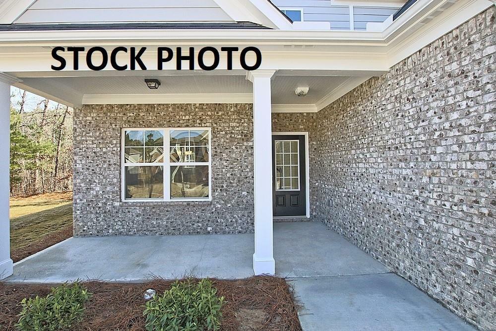 Property Photo: 5184 Aylesbury Court GA 30548
