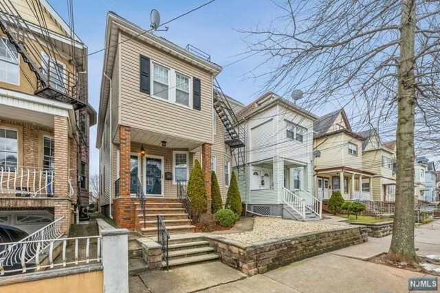 Property Photo:  731 Jackson Avenue  NJ 07201 