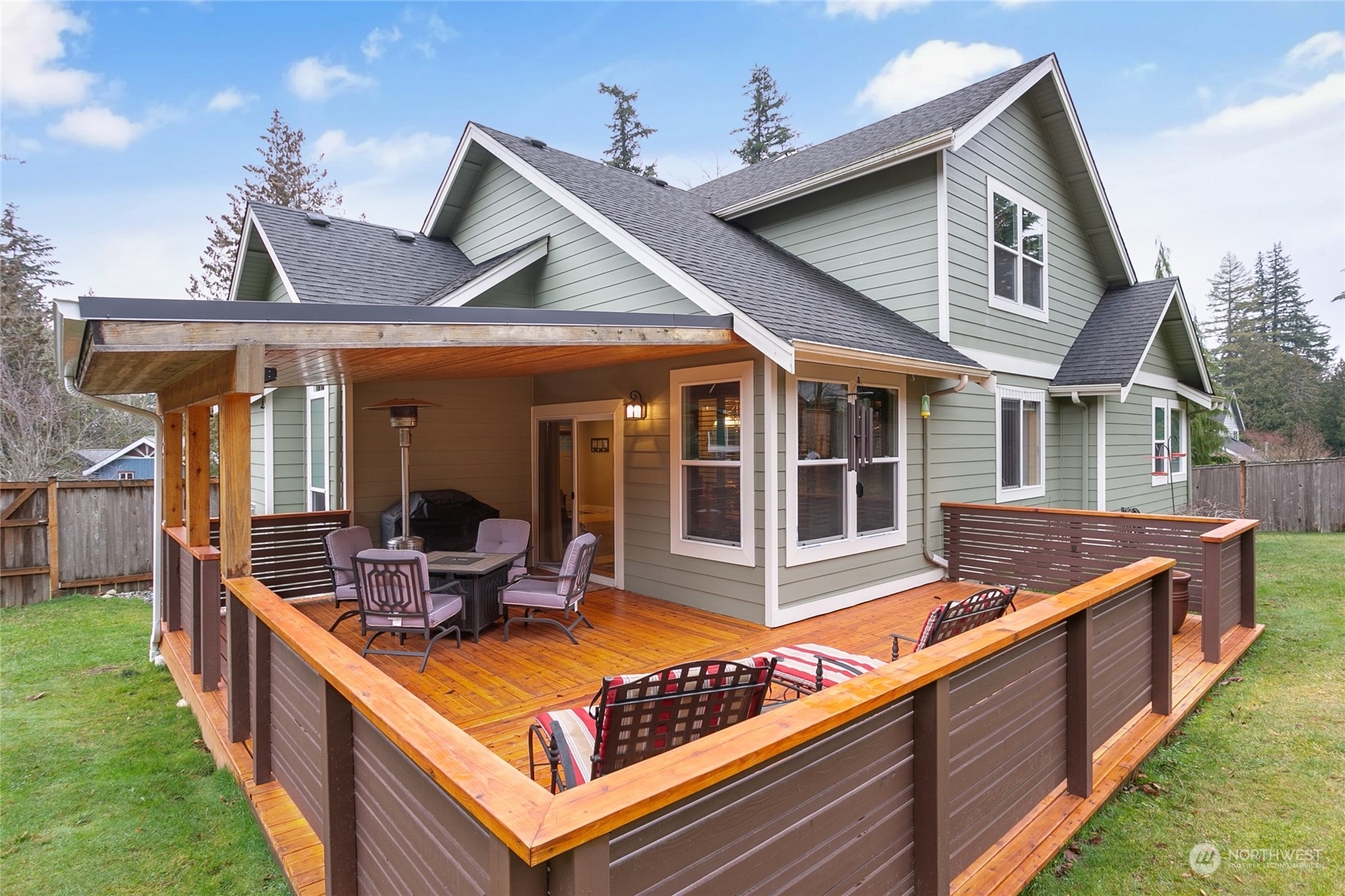 Property Photo: 4708 Lasalle Avenue WA 98229