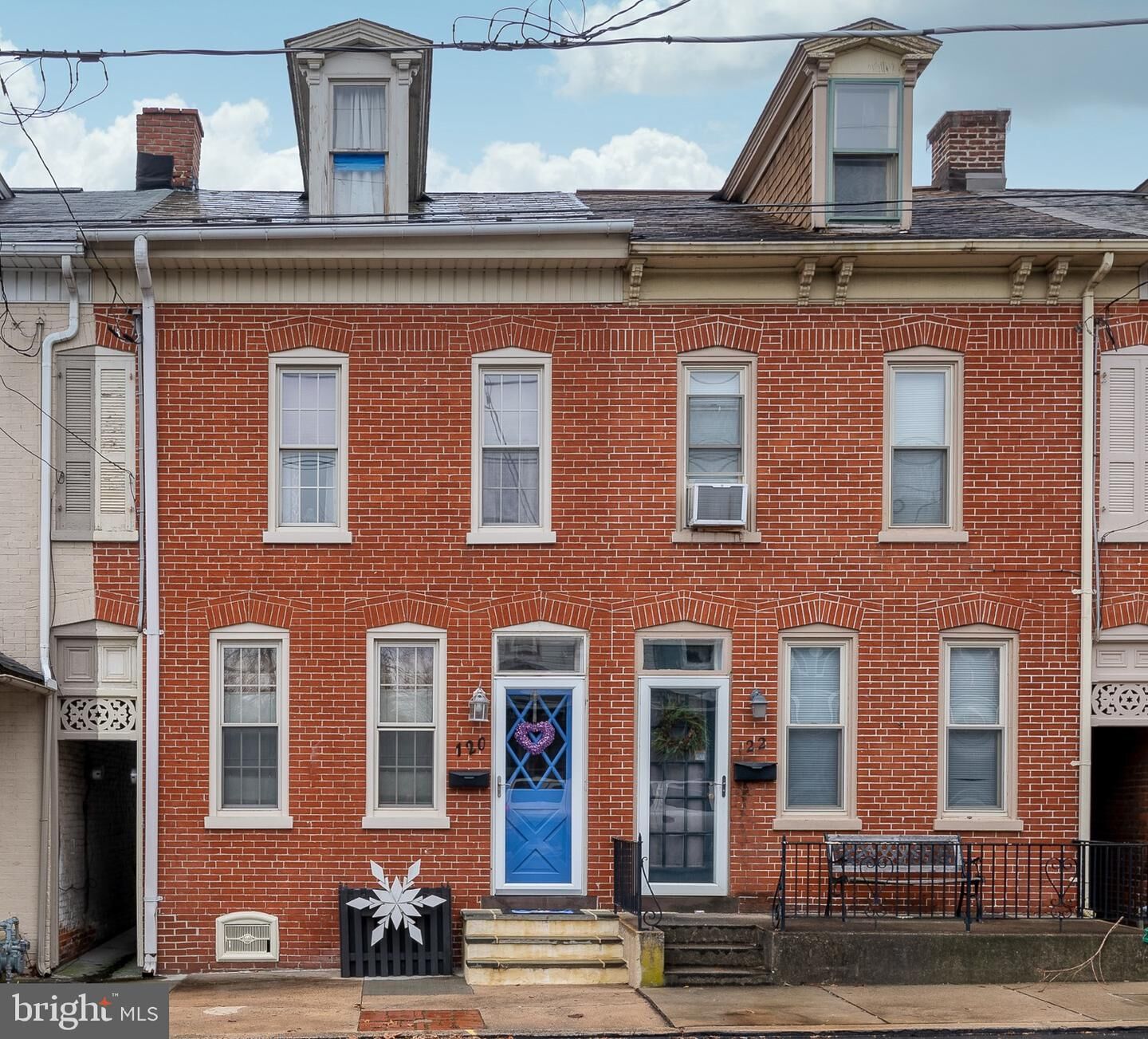 Property Photo:  120 N 8th Street  PA 17512 