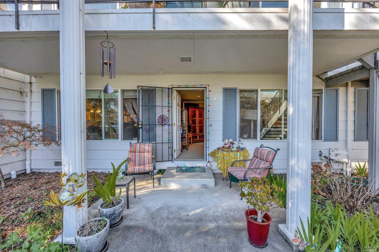 Property Photo:  7771 Healdsburg Avenue 4  CA 95472 