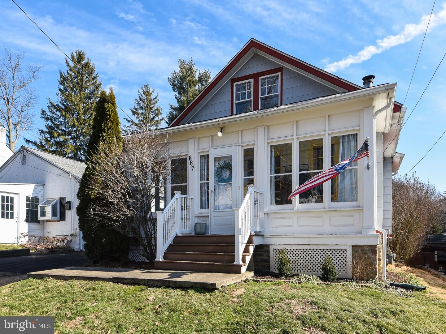 Property Photo:  667 Harrison Avenue  PA 19038 