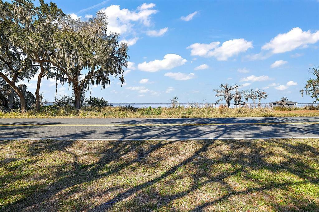 Property Photo:  3201 Landing View  FL 32778 