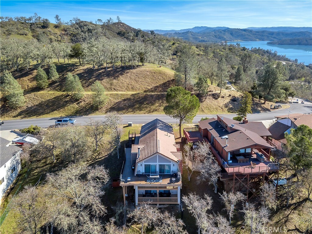Property Photo: 2355 Lakeview Drive CA 93426